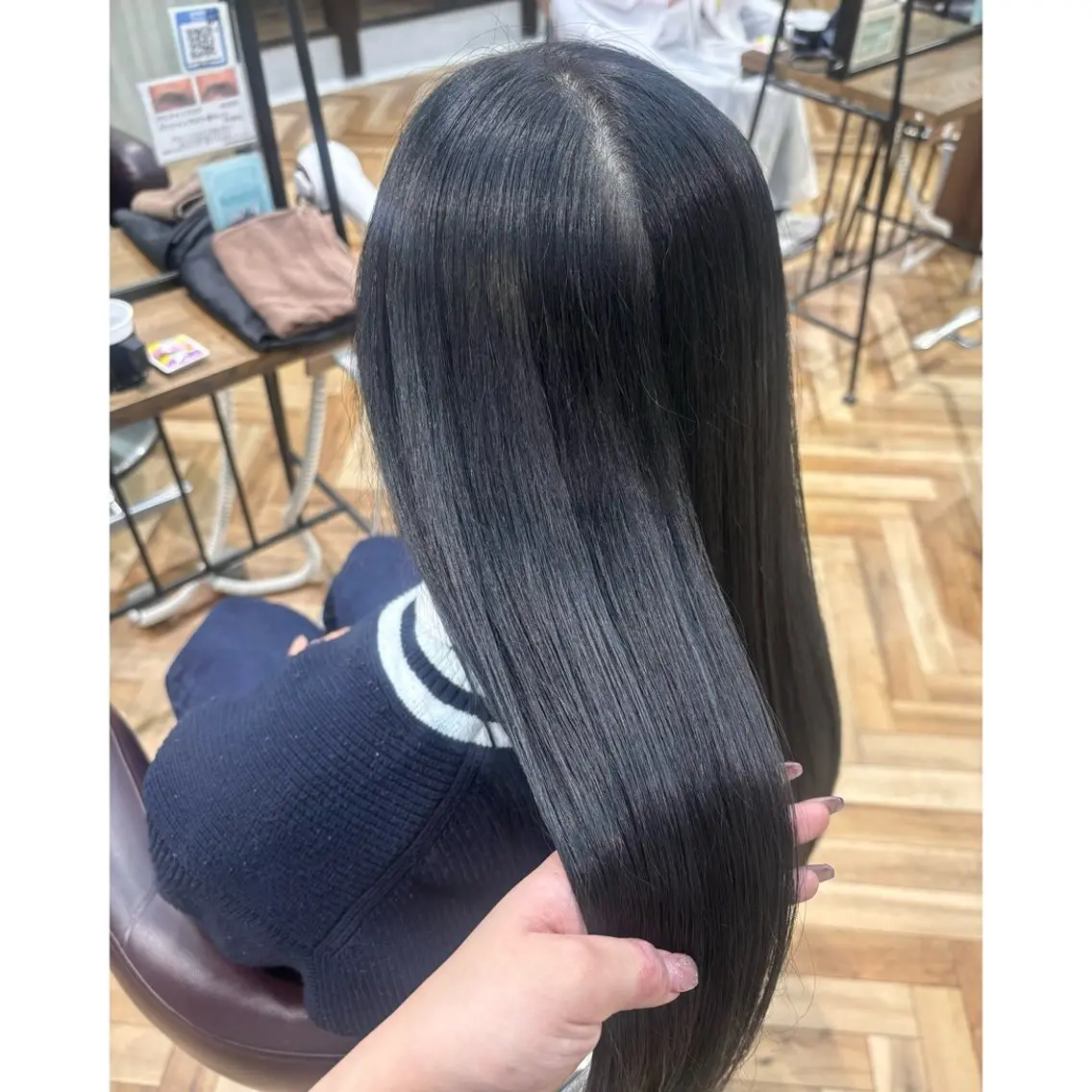 【カラーモデル】✨先着30名限定✨就活生•校則対応🆗暗染め/地毛風カラー🖋🩶ロング料金ブロー代込み⭐️の写真