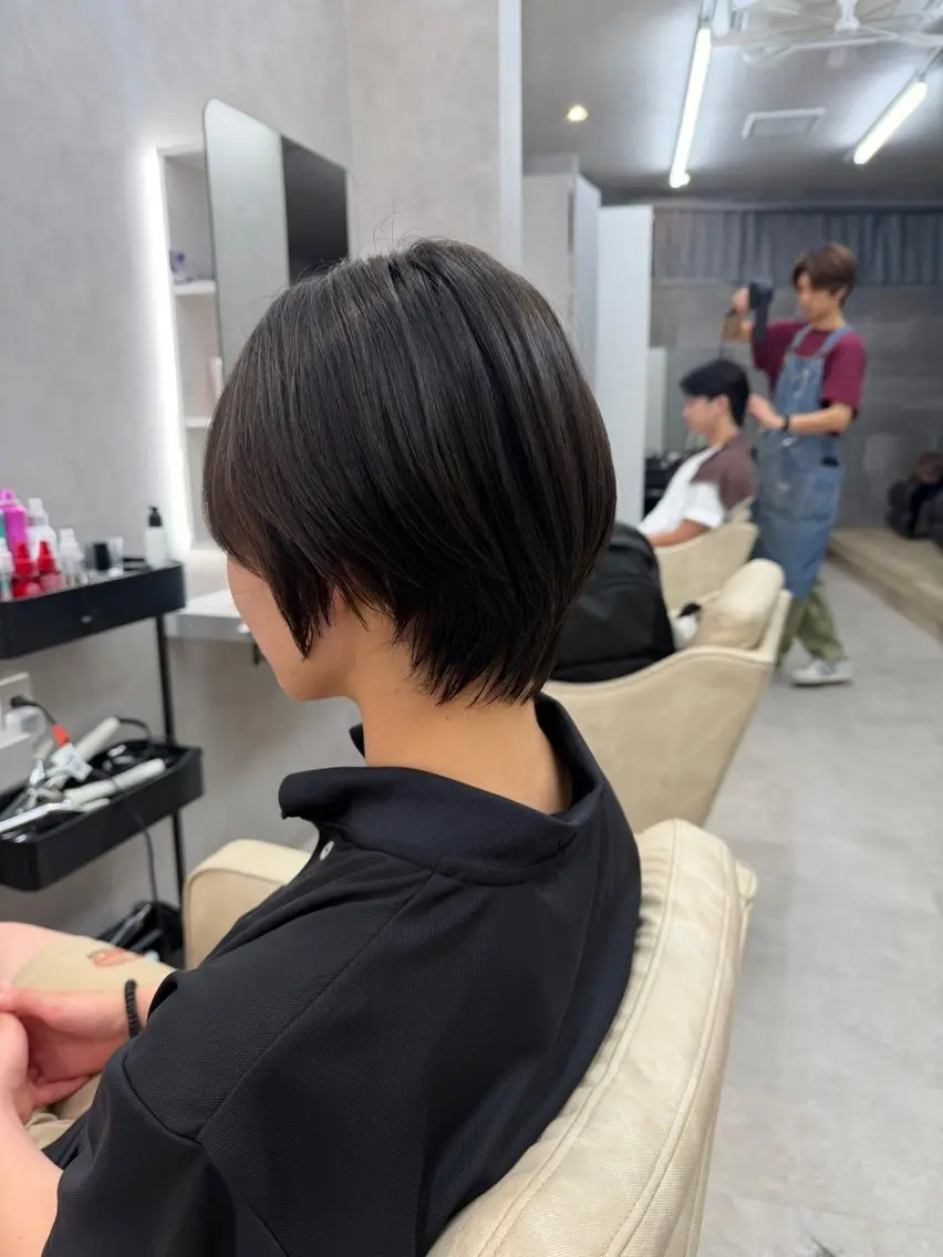 ショート カット トリートメント 山中 欧輔のヘアスタイル