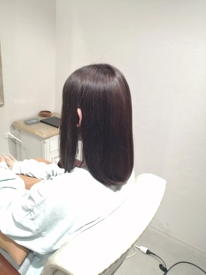 セミロング カラー ブラウンカラー ラベンダーカラー ラベンダーブラウン 福永 ちひろのヘアスタイル