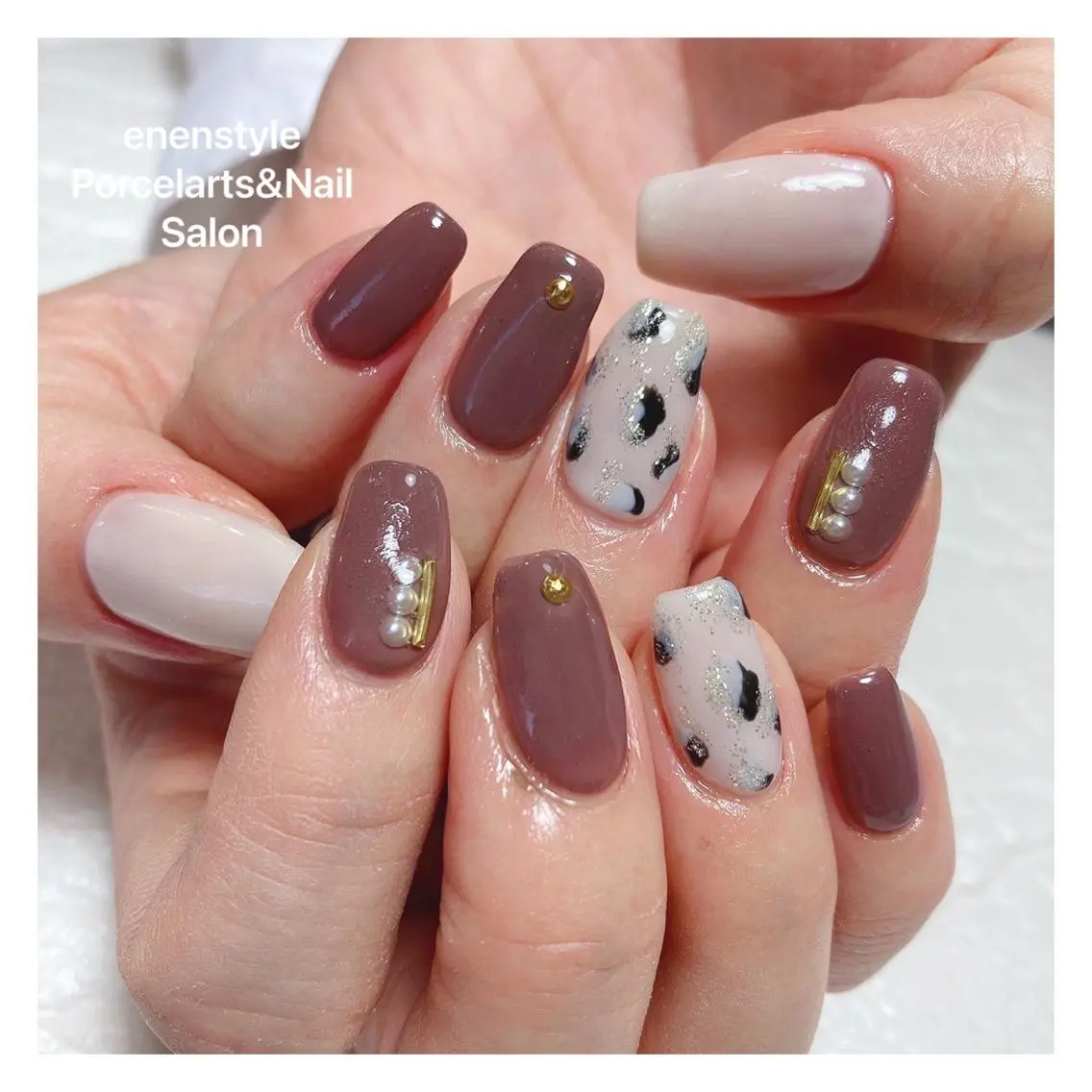 ミディアム ネイル ハンドネイル 🐾enen style 🐾のネイルデザイン