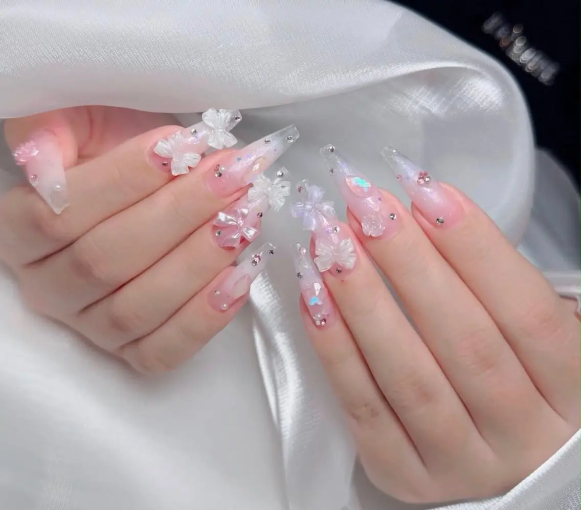 ネイル アートネイル 韓国ネイル 持ち込み ワンホンネイル ハンドネイル Lenie Kabukichoのネイルデザイン
