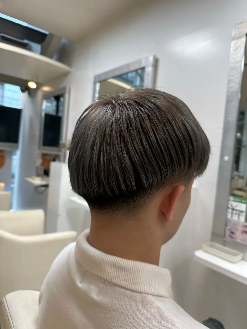 カラー メンズ タカセ レンのヘアスタイル