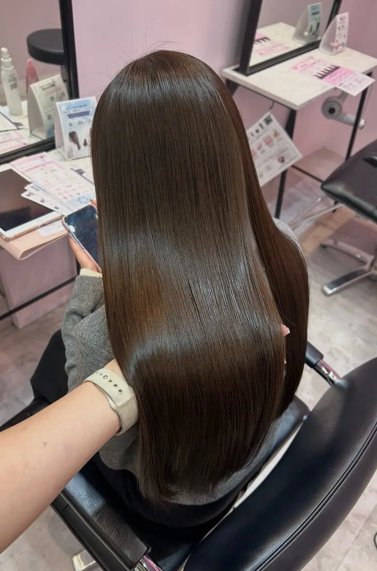 ロング ヘアカラー 透明感/艶カラー 💘Hanaのヘアスタイル