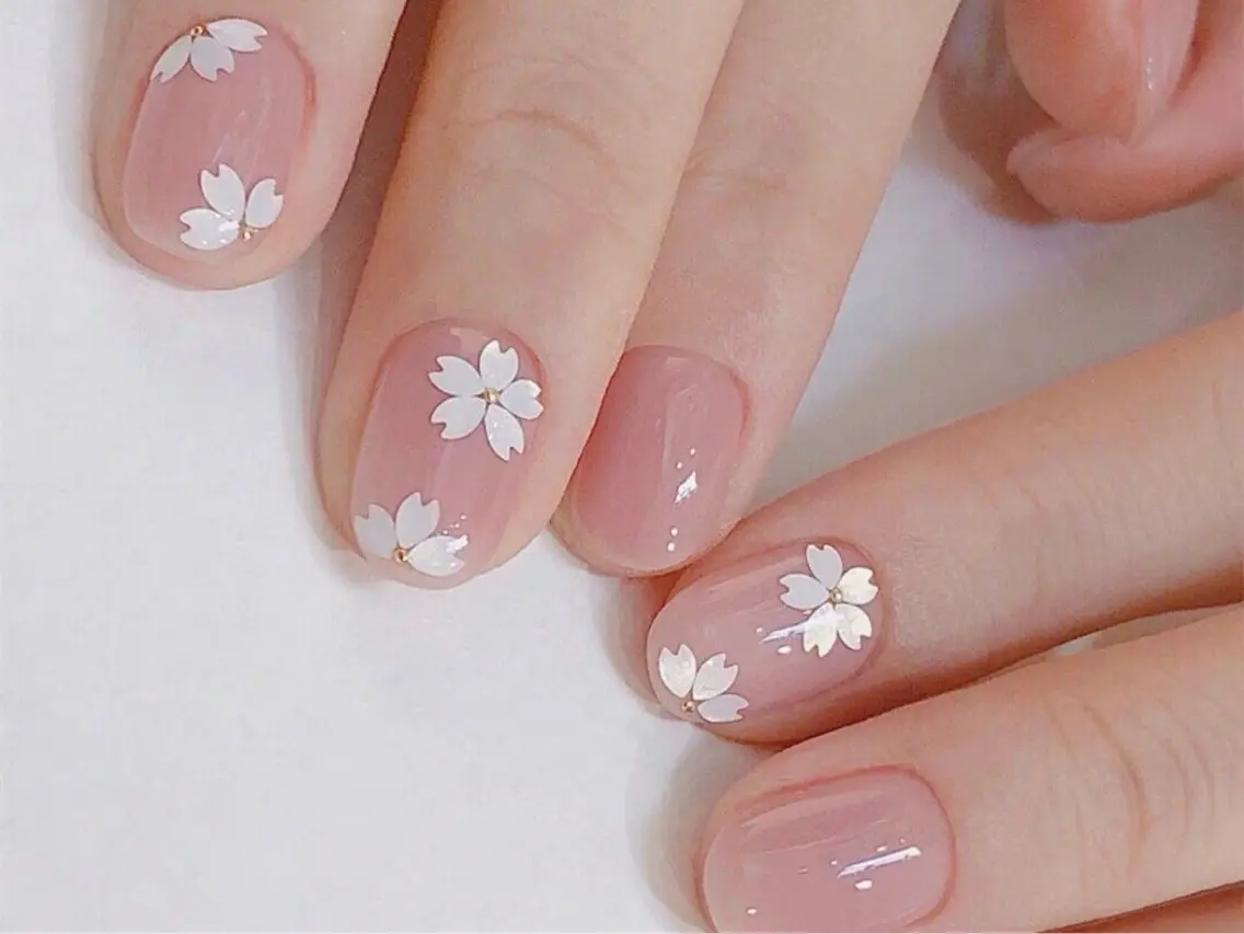 ネイル ハンドネイル ハンドケア queen nailのネイルデザイン