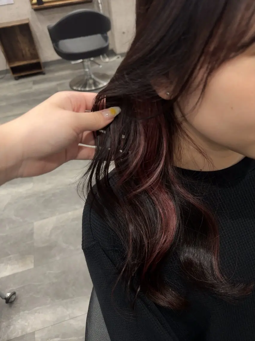 ロング カラー はらさき くみのヘアスタイル
