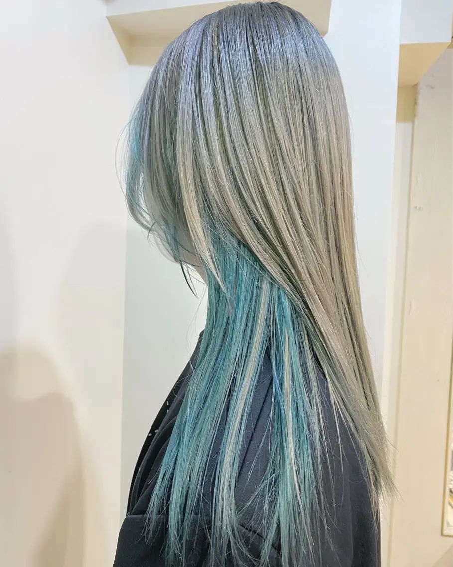 ロング カラー デザインカラー インナーカラー ロング ウルフカット ヘアカラー トリートメント 🌈デザインヘア職人 Kaede🌈のヘアスタイル