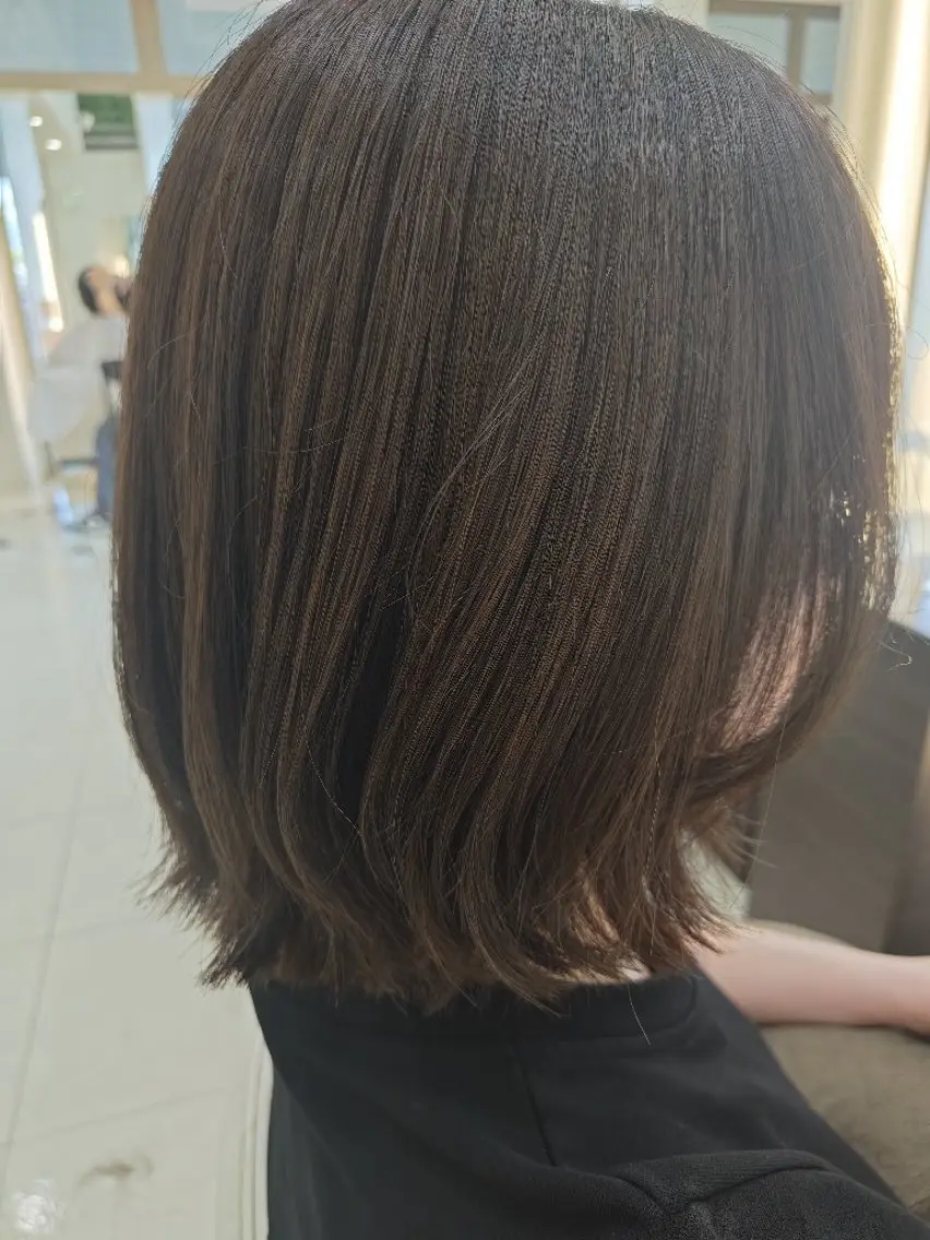 ショート ヘアカラー ブルーテーフ西 凪沙のヘアスタイル