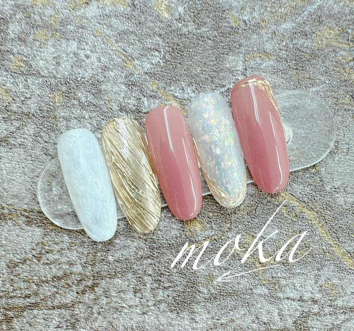 ネイル ハンドネイル ハンドケア 胡蝶蘭レディースサロ ンNailMOKAのネイルデザイン