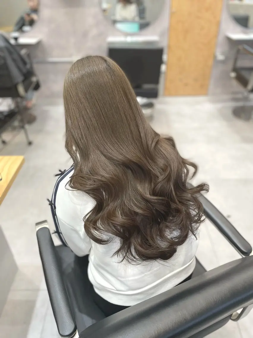 ロング カット 縮毛矯正 shes梅田 はまもとのヘアスタイル