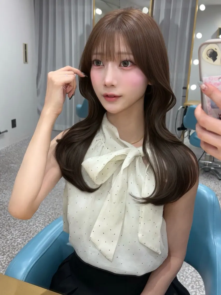 ロング カラー ベージュカラー ブリーチ 透明感カラー ダブルカラー ヘーゼル カット ヘアカラー 熊本/レイヤーカット Nau🎀のヘアスタイル