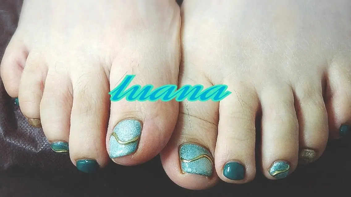 ネイル フットネイル LUANA  TAKAHASHIのネイルデザイン
