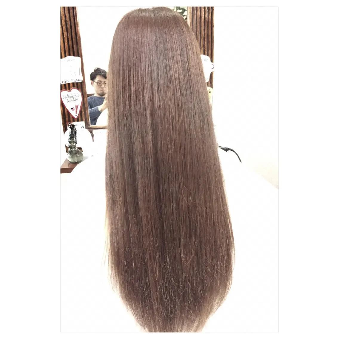 ロング カラー アッシュ ベージュカラー グレージュ パーソナルカラー診断 できます 木曽 主博のヘアスタイル