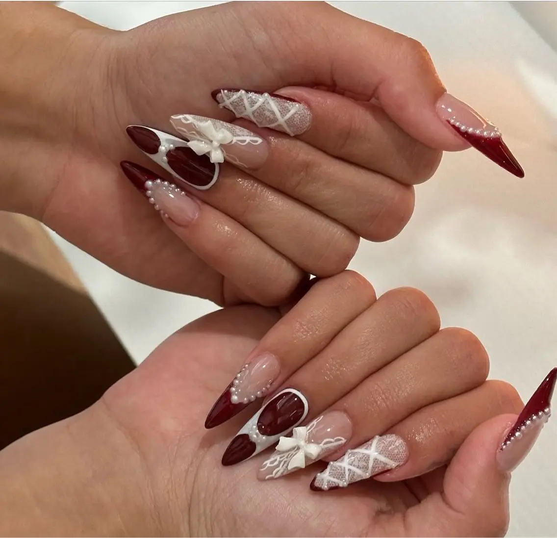 ネイル フレンチネイル キラキラネイル 韓国ネイル シンプルネイル ワンホンネイル ハンドネイル MEI Nailのネイルデザイン