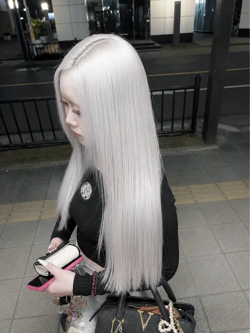 💕✨ブリーチで作る透明感ダブルカラー💕✨&ダメージ補修トリートメント×毛先カット付/大宮/ハイトーン/ブリーチの写真