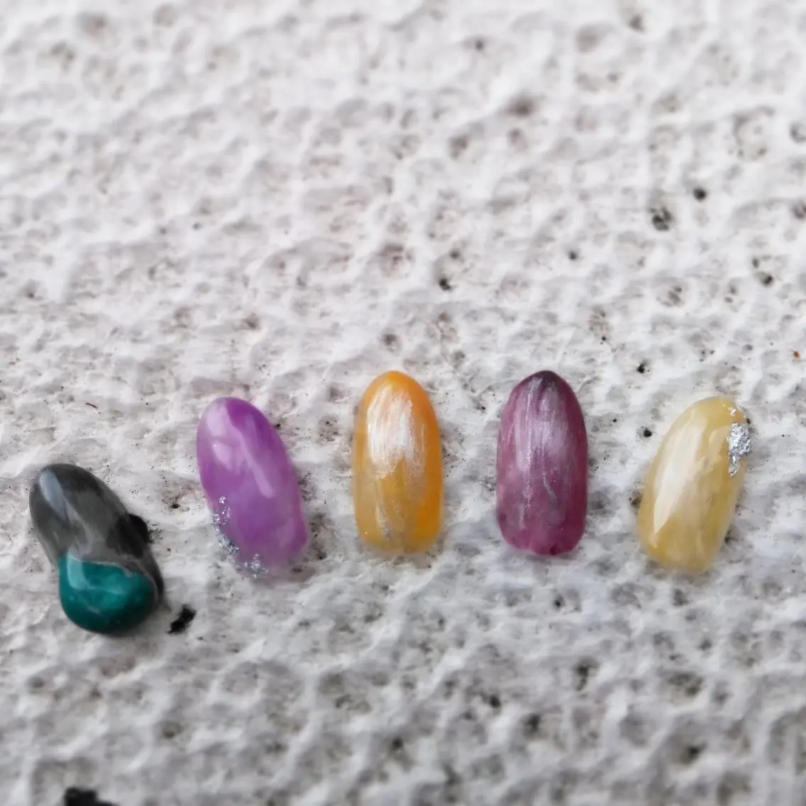 ネイル ニュアンスネイル ハンドネイル ハンドケア lylynail YUUKAのネイルデザイン