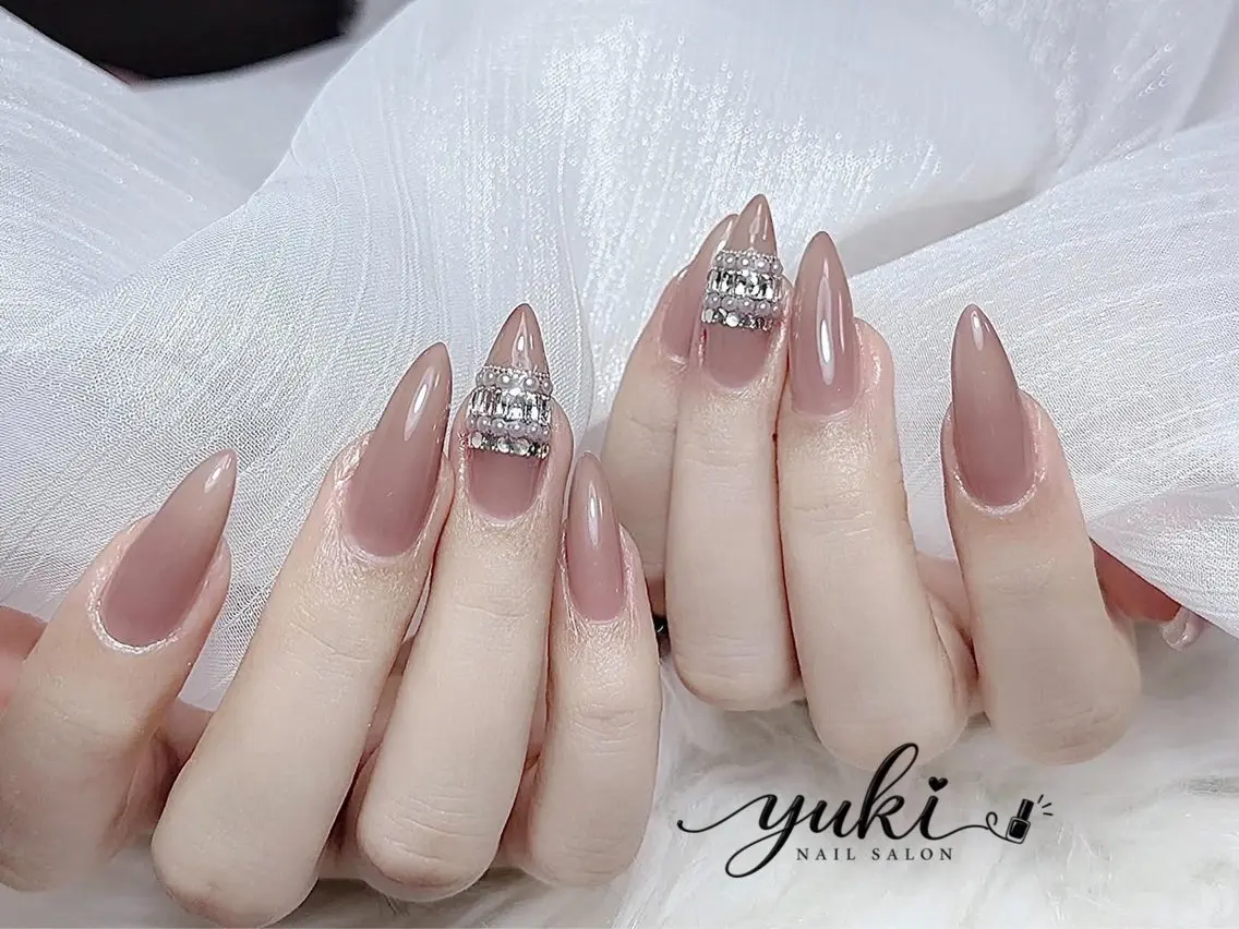 ネイル アートネイル ボルドー フレンチネイル ジェルネイル 氷ネイル・うるうるネイル ハンドネイル Yuki Nailsalonのネイルデザイン