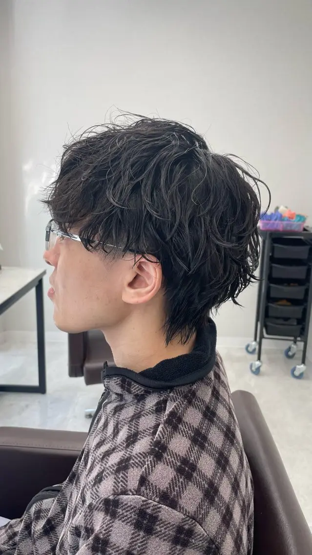 ミディアム パーマ メンズ カット パーマ メンズ特化AMITY SHINGOのヘアスタイル