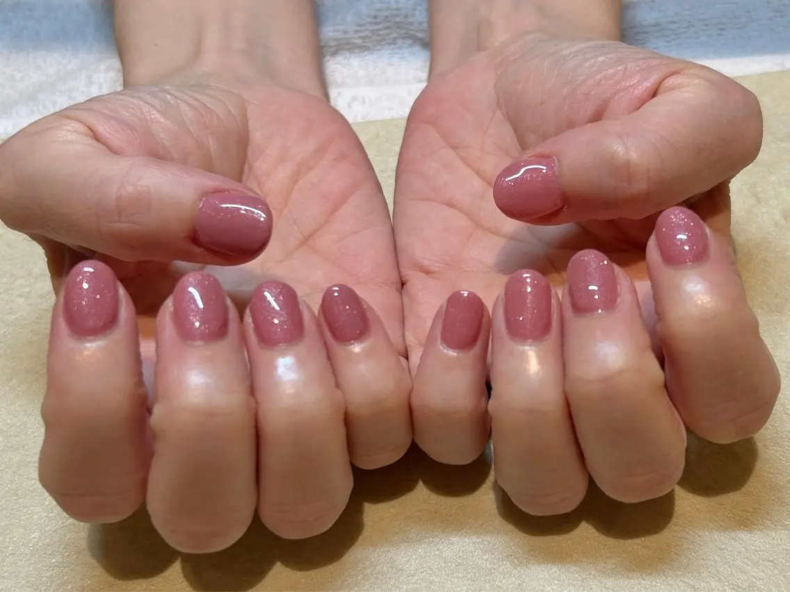 【ハンドジェル💅オフィス◎シンプル派】ワンカラーorラメ単色塗り🩵ジェルオフ込🩵¥3.990の写真