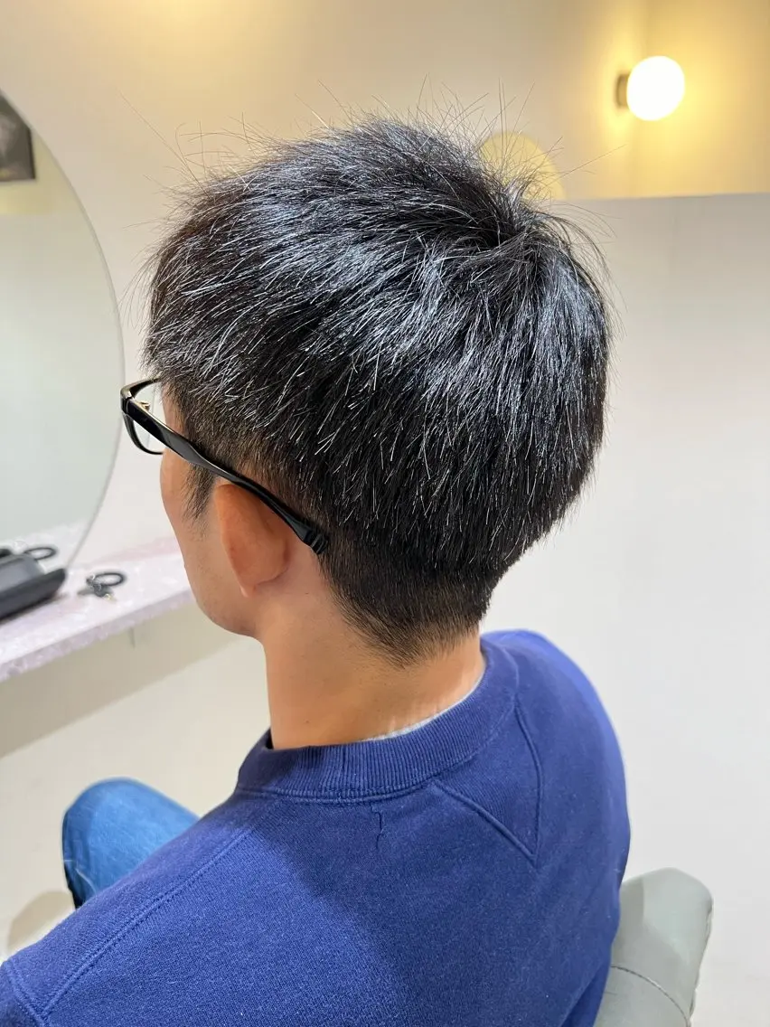 ショート 家坂 佑のヘアスタイル