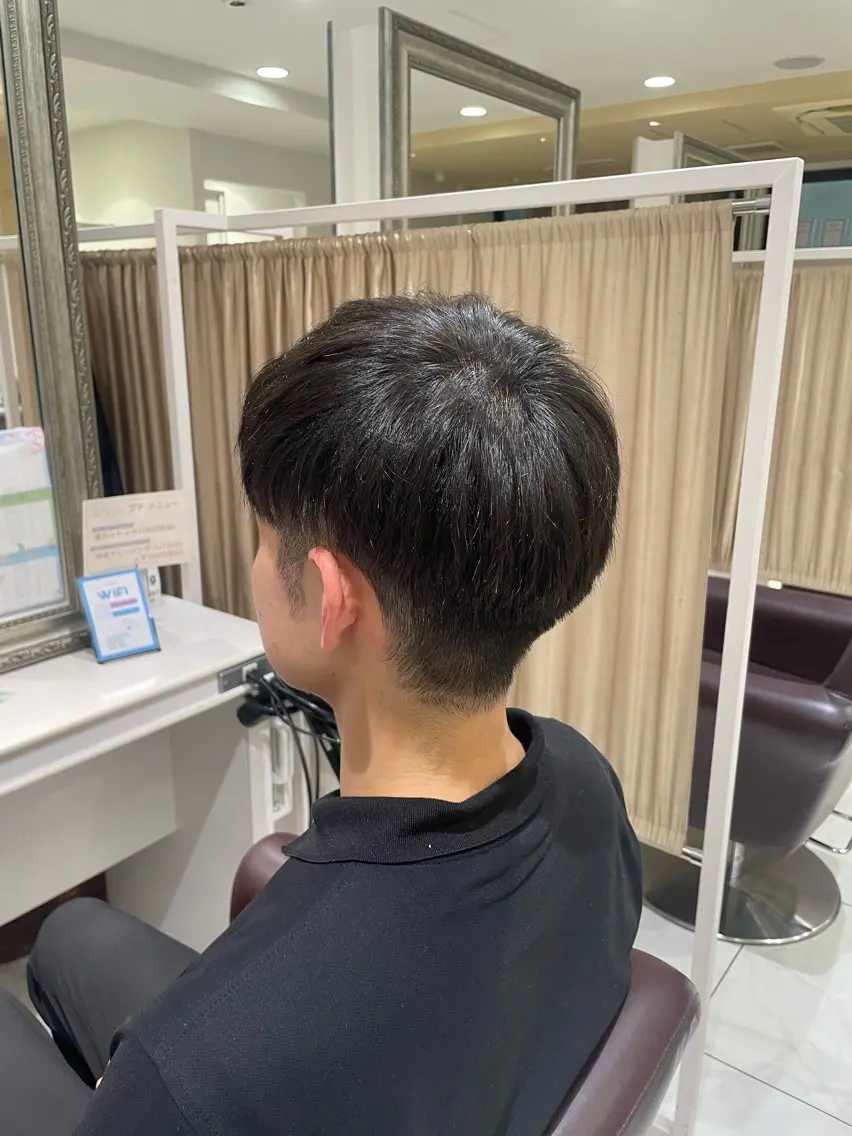 ショート メンズ 前田 夏実/メンズカットのヘアスタイル