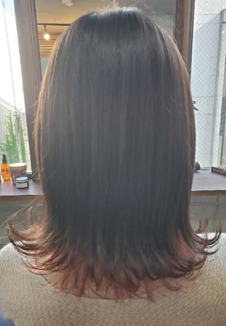 前髪カット＋アディクシーカラー＋トリートメントの写真