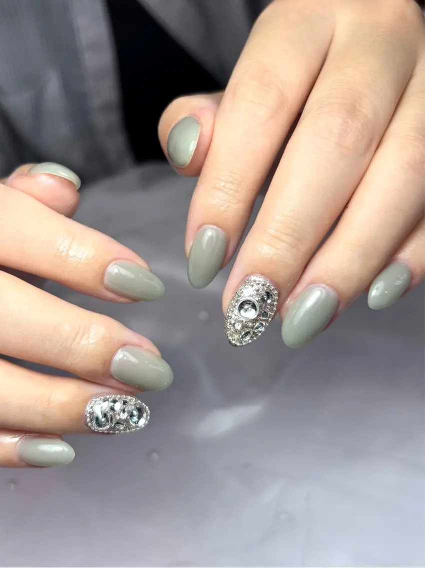 ネイル ハンドネイル S. YUIのネイルデザイン
