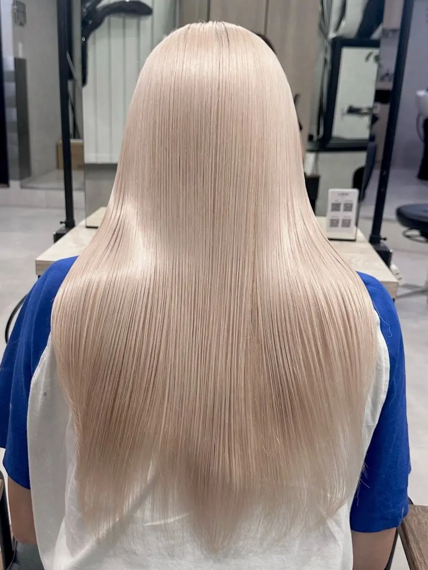 ロング カラー トリートメント ヘアカラー ✨渋谷ハイトーン 功太郎のヘアスタイル