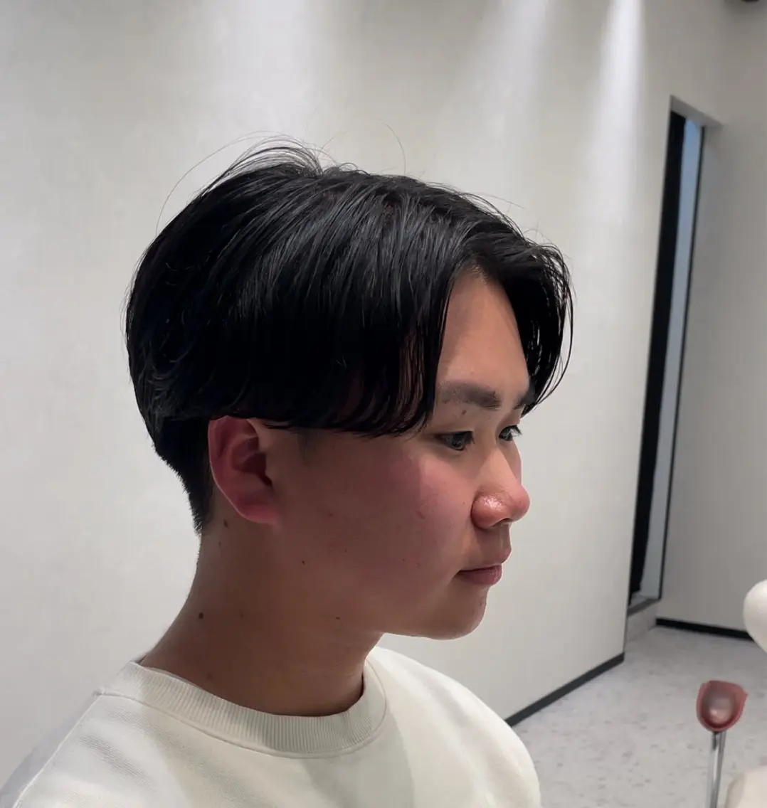 ショート パーマ メンズ センターパート ニュアンスパーマ メンズ特化/今池駅 徒歩1分/岡本一真のヘアスタイル