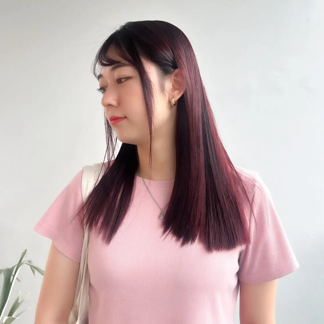 セミロング カラー 艶カラー🫧 猿渡 響のヘアスタイル