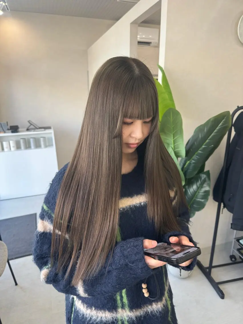 ロング カラー ブリーチ ブリーチなしカラー 堀越 美羽のヘアスタイル