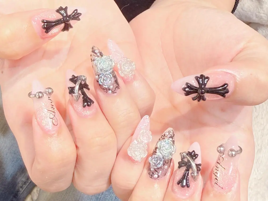 ネイル メンズ メンズ韓国風 アートネイル オーロラネイル チークネイル 長さ出し ハンドネイル ハンドケア 🦋new Nail🦋ニノのネイルデザイン