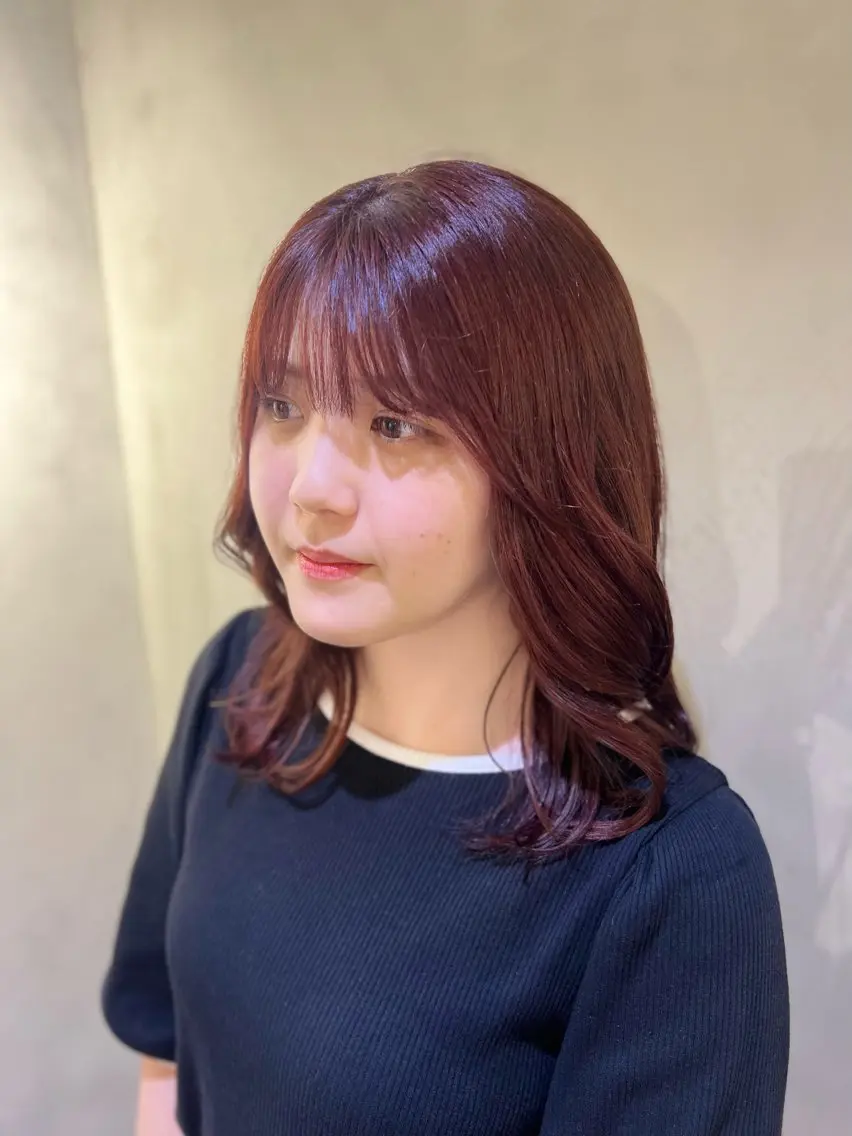 ミディアム カラー ヘアカラー ミディアムレイヤー/ 艶カラー🎀 emiのヘアスタイル