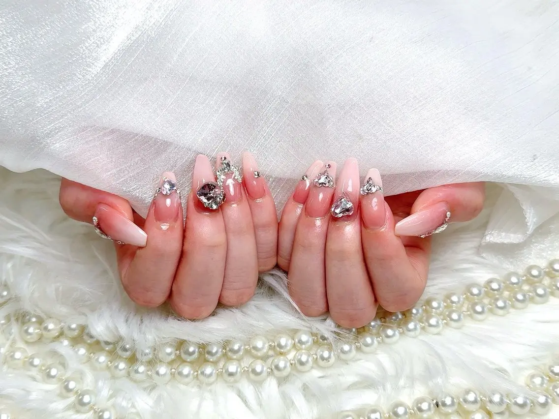 ネイル ENsalon akiのネイルデザイン
