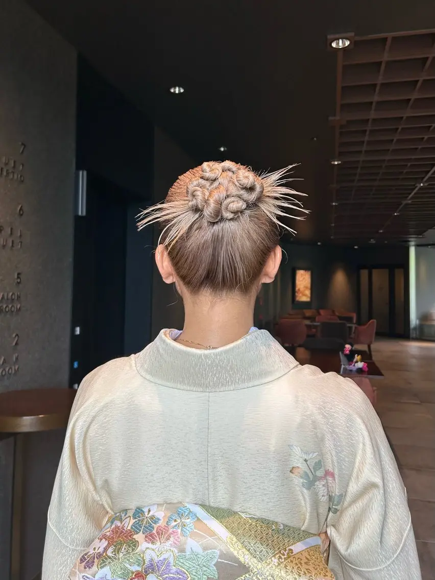 ヘアアレンジ ヘアセット AKO .のヘアスタイル
