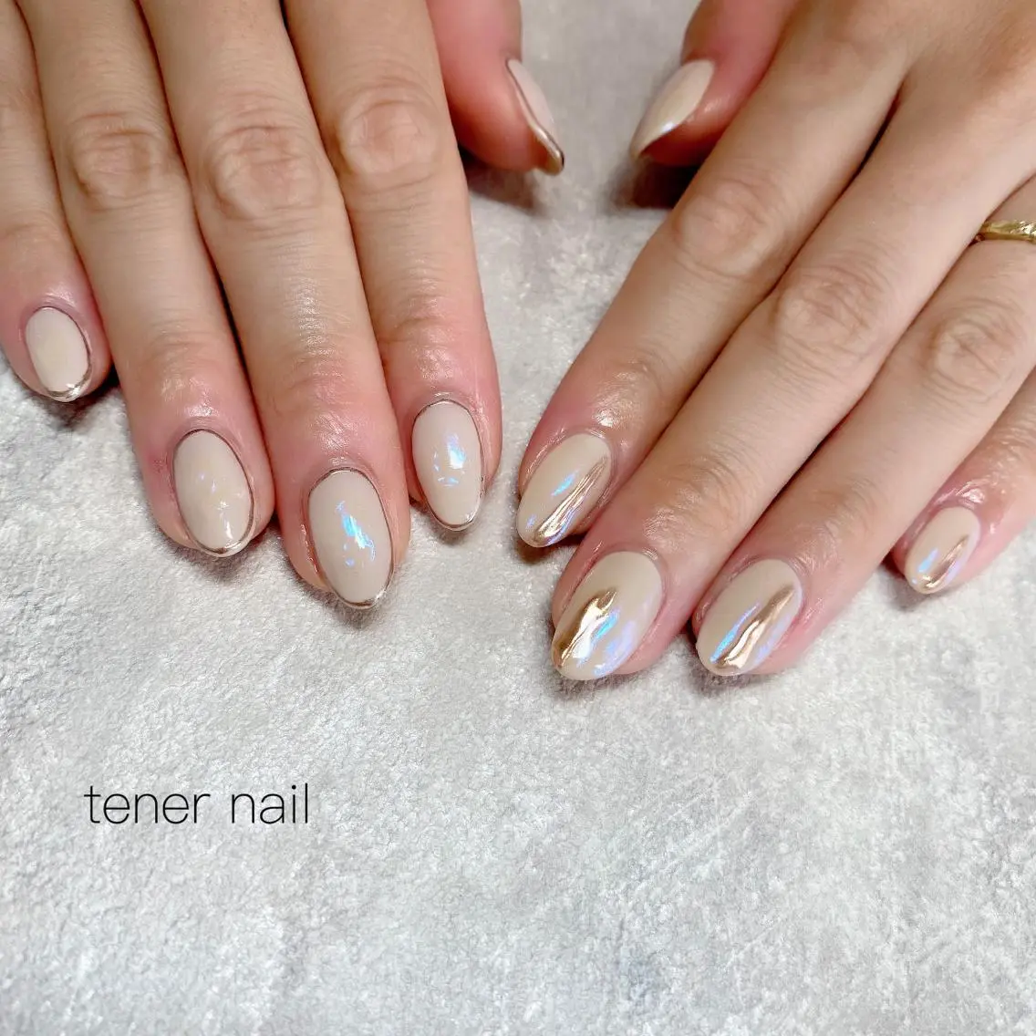 ネイル オーロラネイル ブルー ホワイト テネルネイル tener nailのネイルデザイン