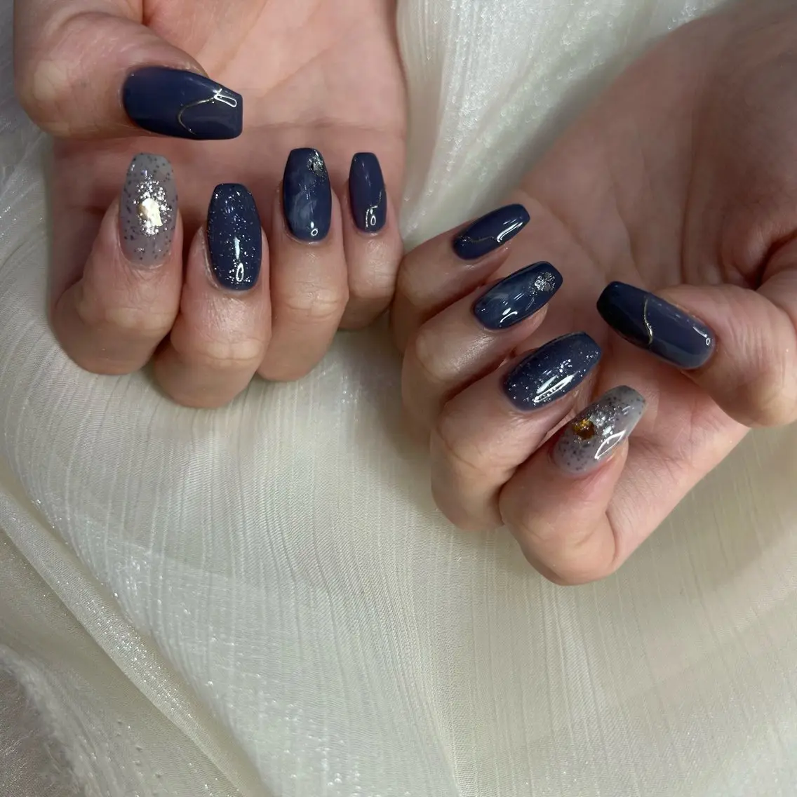 ネイル ハンドネイル 西岡 杏のネイルデザイン