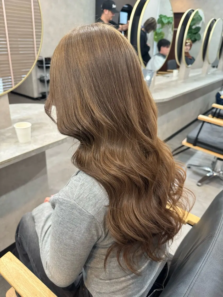 セミロング 垢抜け🪄透明感✨ ブリーチ特化のヘアスタイル