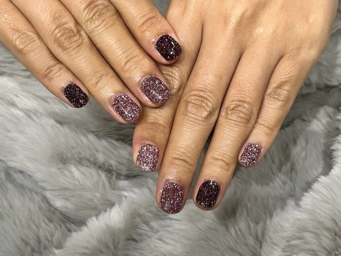 ネイル ハンドネイル eye&nail Bellaのネイルデザイン