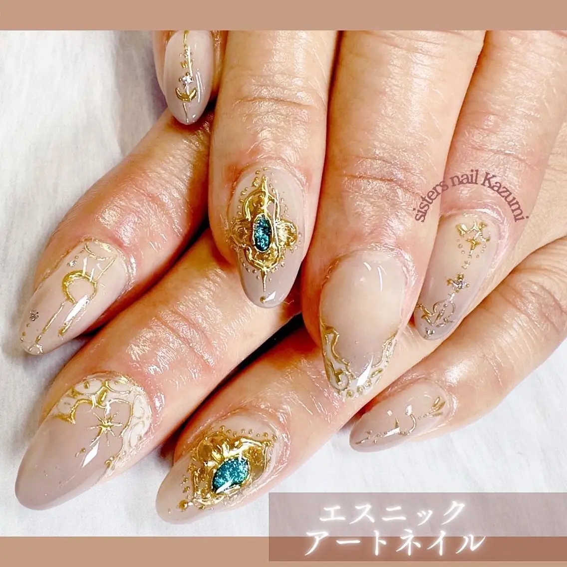 ネイル アートネイル グラデーション キラキラネイル ミラーネイル ニュアンスネイル sisters nail.fのネイルデザイン