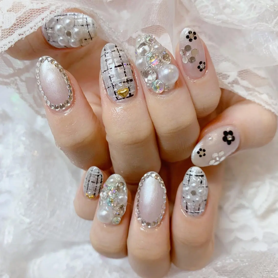 ネイル ハンドネイル La neige* yuki 🐩🌙のネイルデザイン