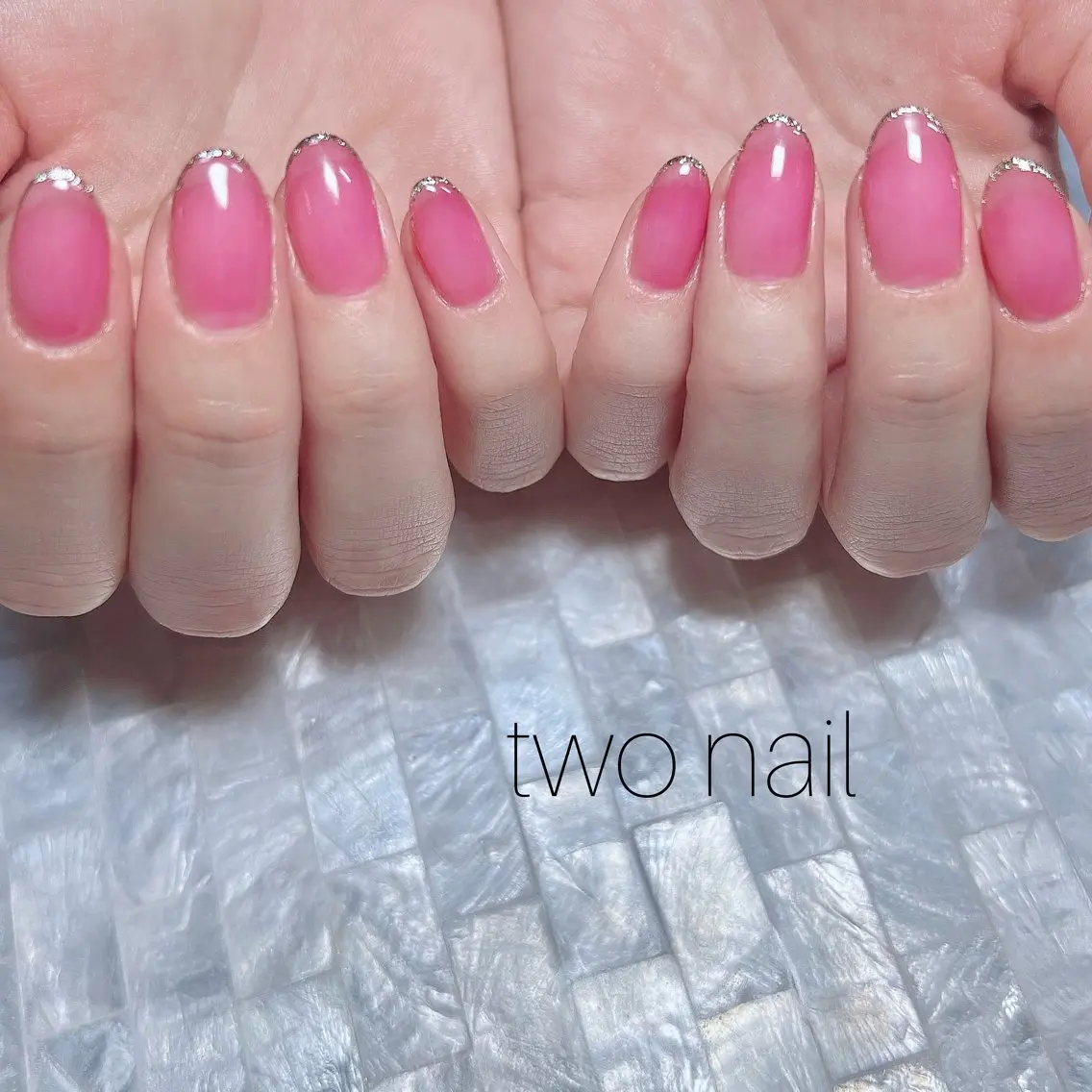 ネイル アートネイル ネイルチップ ホワイト ハンドネイル two nailのネイルデザイン
