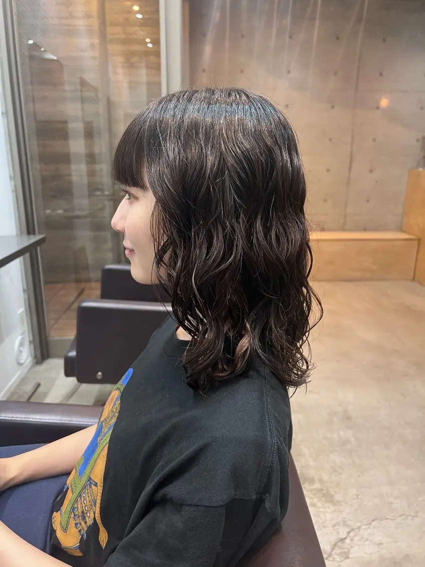 ミディアム カット パーマ トリートメント 🌿朝5分でお洒落 パーマスタイル🌿のヘアスタイル