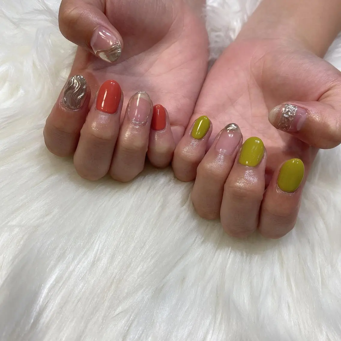 ネイル ハンドネイル 西岡 杏のネイルデザイン