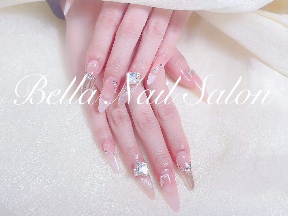 ネイル Bella Nail Salonパラジェルのネイルデザイン