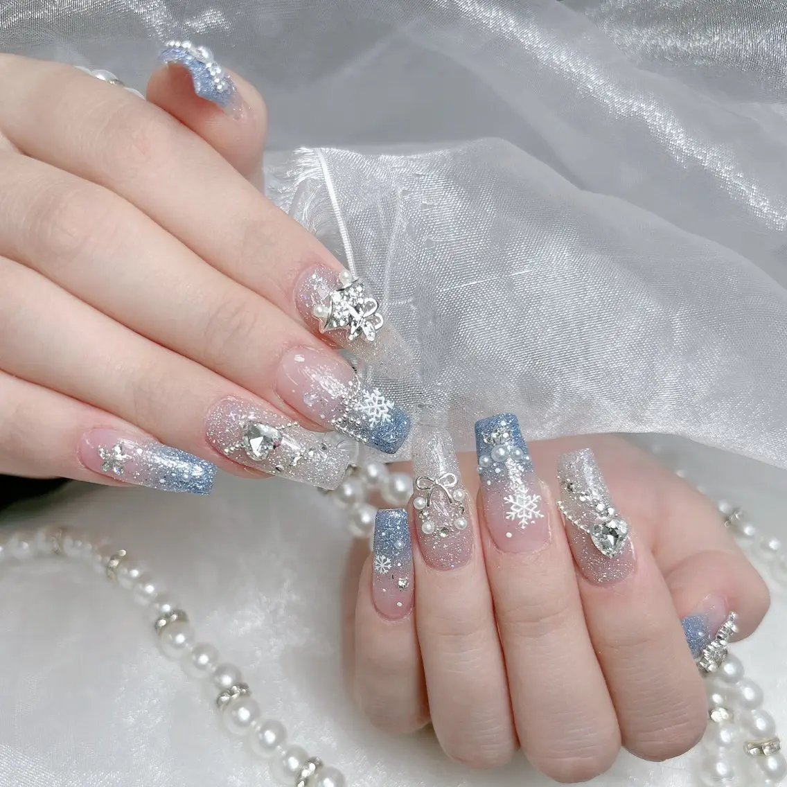 ネイル 成人式 ジェルネイル ロングネイル マグネットネイル ミディアムネイル ハンドネイル MoMoA Nail ネイル長さ出し専門店のネイルデザイン