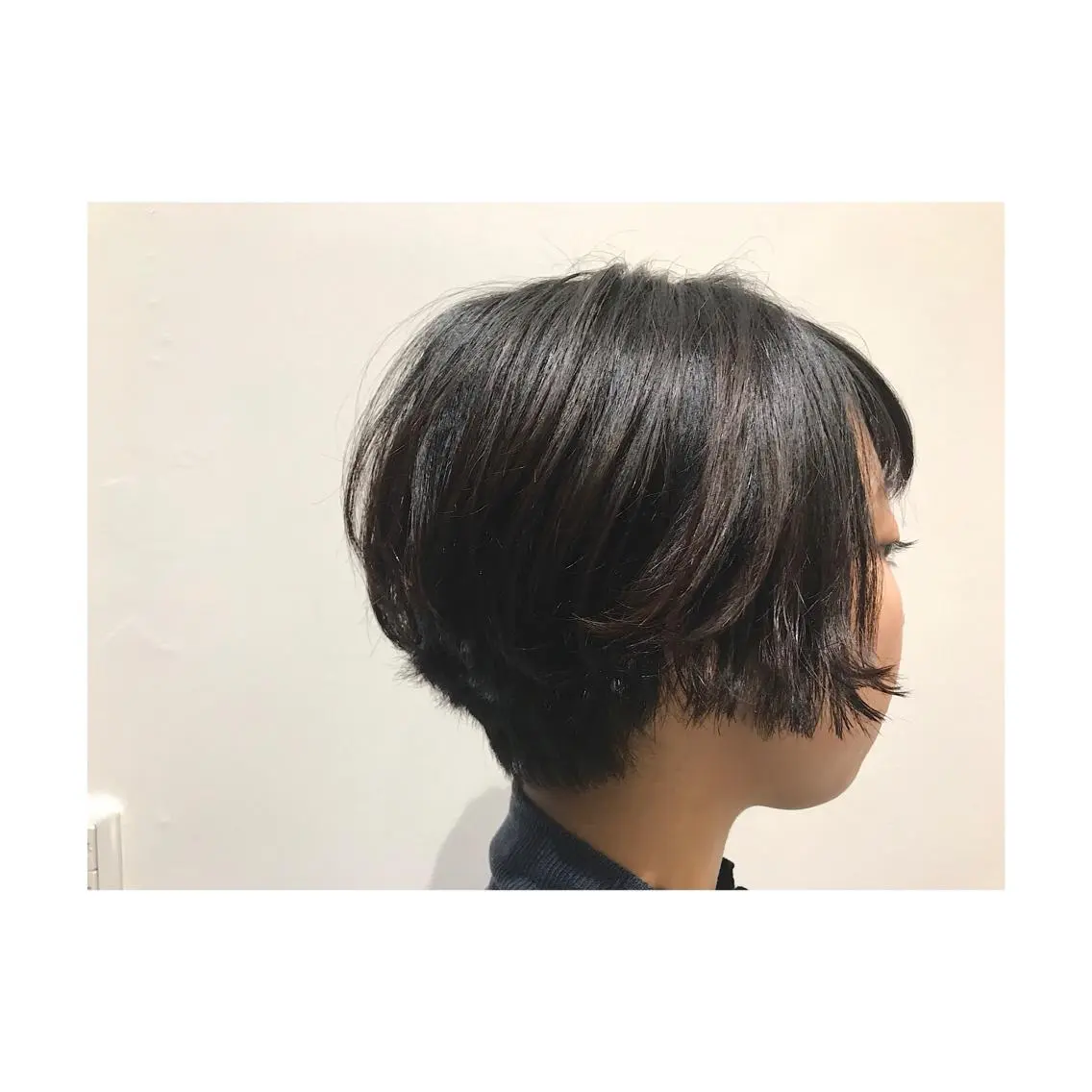 ショート くるくるパーマ aikoのヘアスタイル