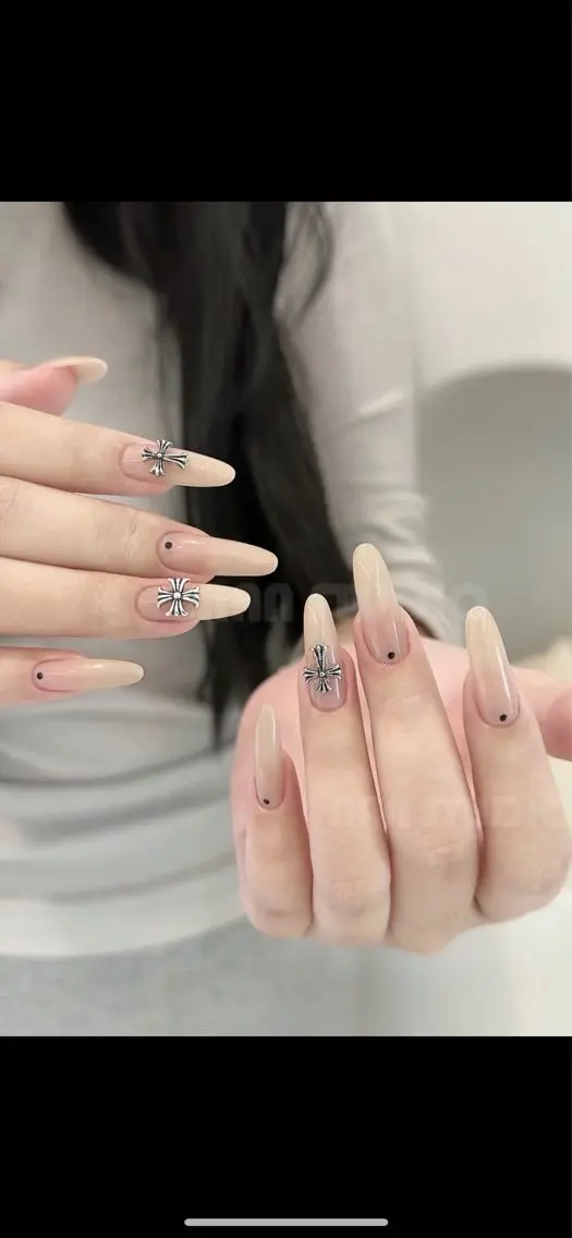 ネイル ハンドネイル LULU Nail salonみどりのネイルデザイン