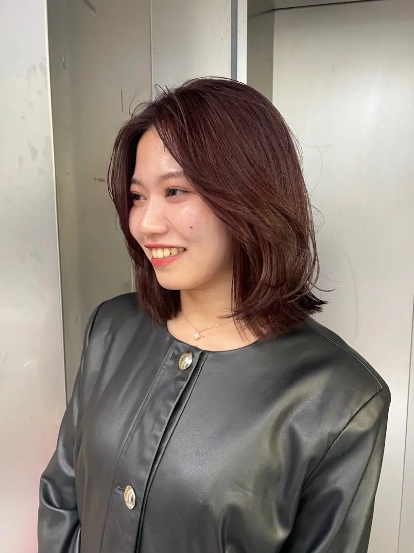 ミディアム カラー ブラウンカラー カット ヘアカラー 狩野 羅夢のヘアスタイル