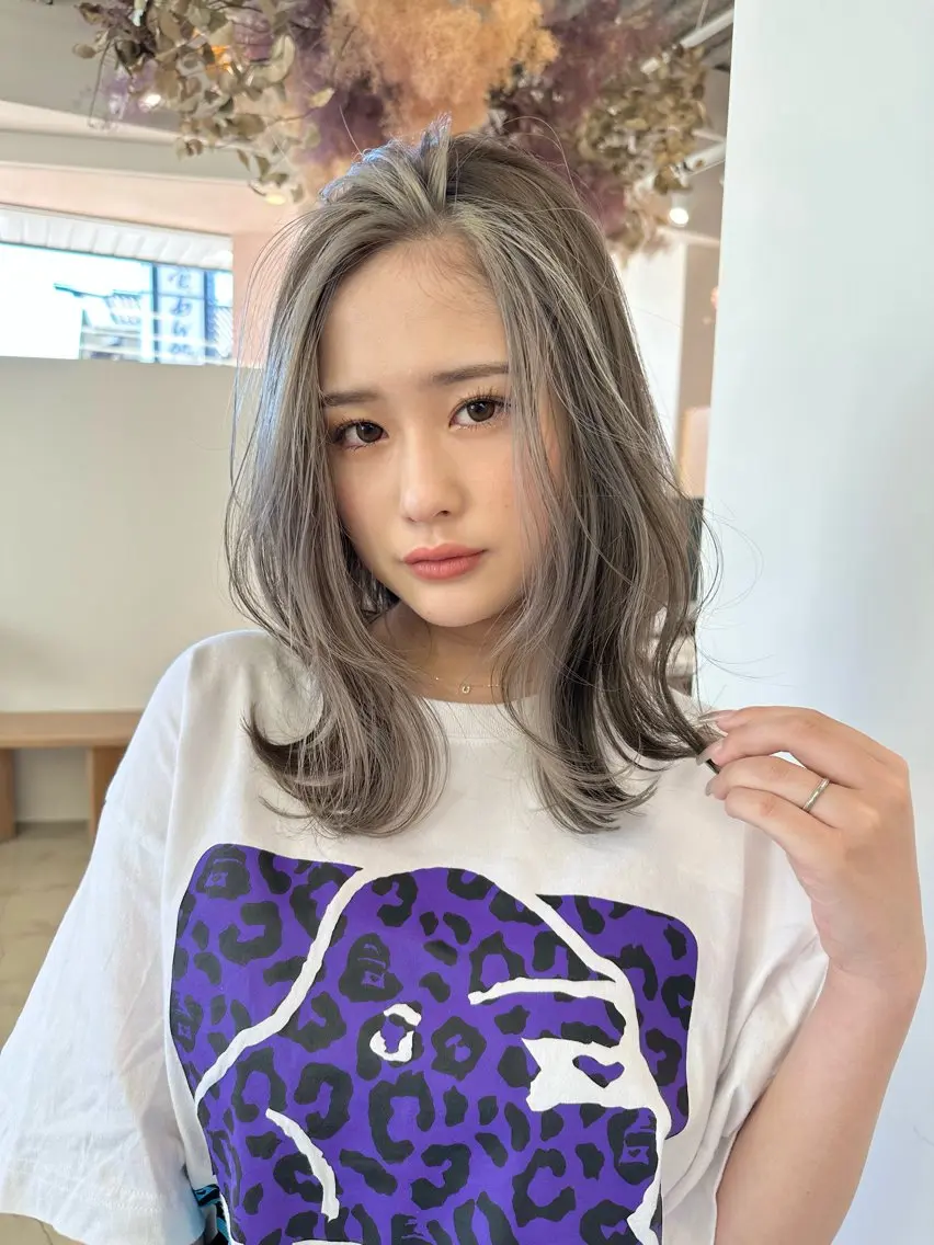 隠せて遊べる♪垢抜けインナーブリーチカラー＋超音波TRの写真