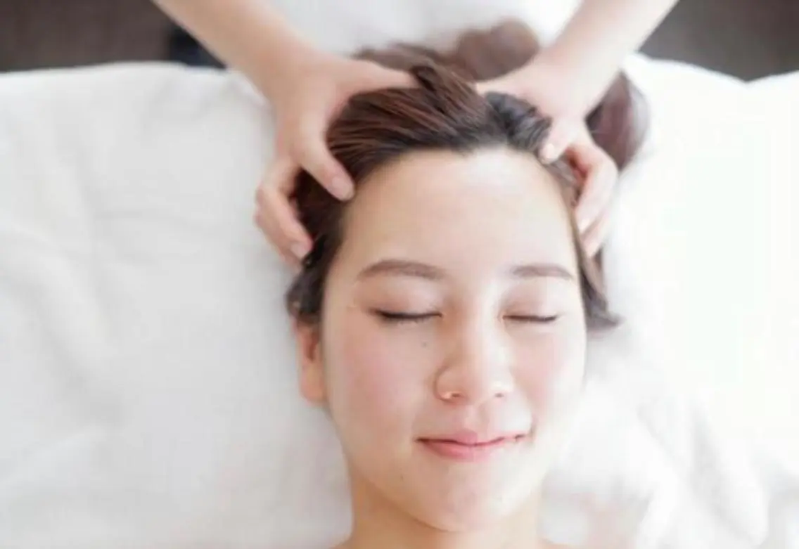 【当サロン癒しで人気No.1】癒されて頭スッキリ✨💆🏻‍♀️眠れる美骨ドライヘッドスパ＆骨盤調整付(期間限定価格)の写真